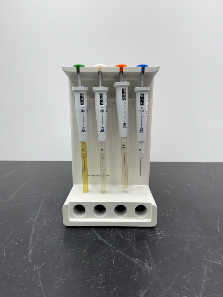 Image of Transferpettor Positive Displacement Pipettes With Stand